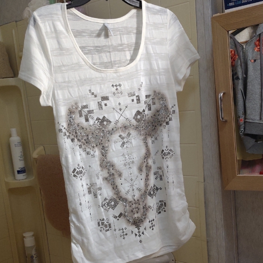 Vanity White Graphic Short Sleeve Tee